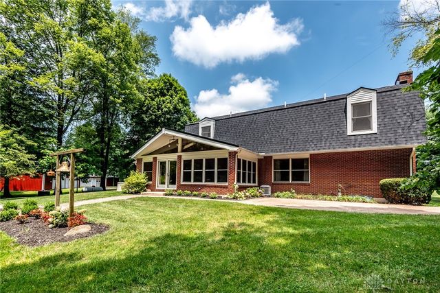 1711 Mcclellan Road, Xenia, OH 45385