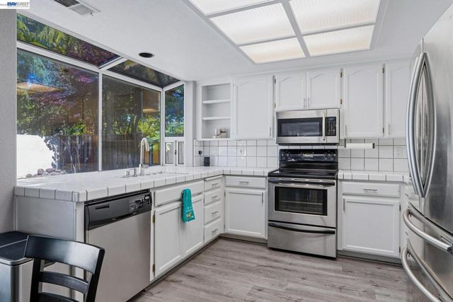 1930 Tahoe Cir, Tracy, CA 95376
