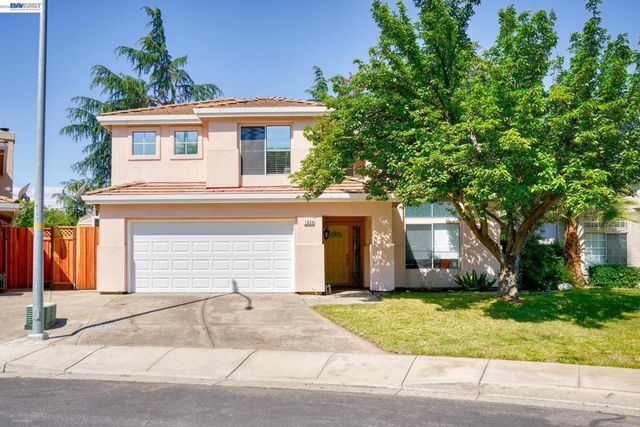 1930 Tahoe Cir, Tracy, CA 95376