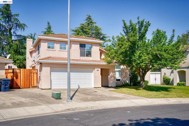 1930 Tahoe Cir, Tracy, CA 95376