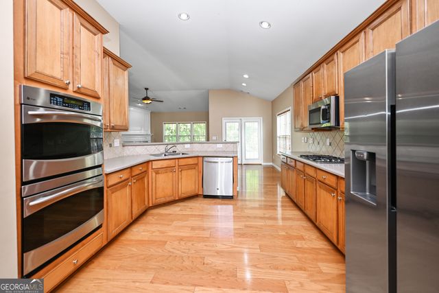 317 Granite Way, Newnan, GA 30265