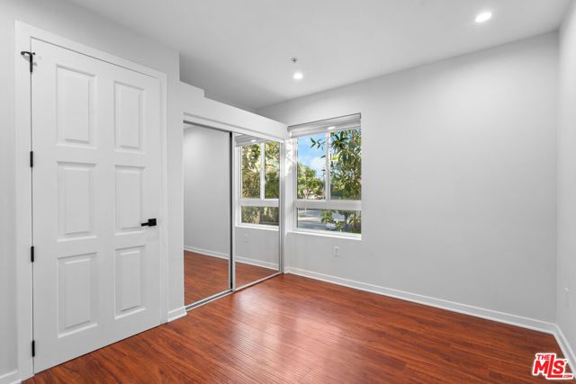 1401 S St Andrews Place 201, Los Angeles, CA 90019