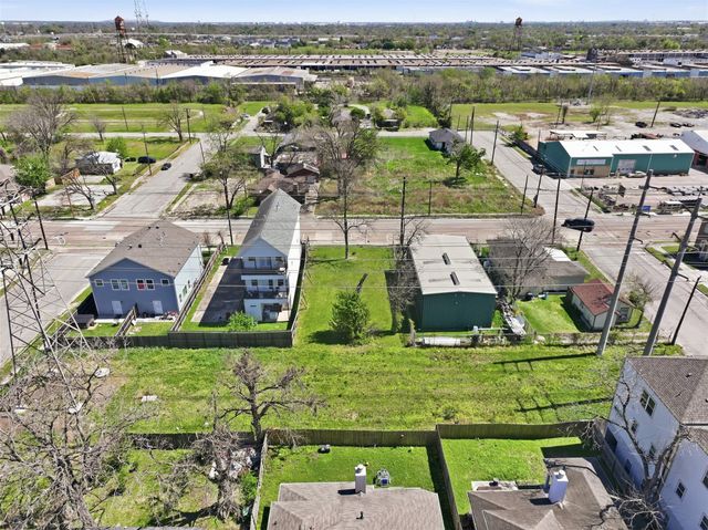 3011 Elysian Street, Houston, TX 77009