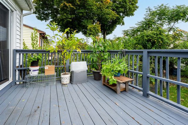 81 Petteys Avenue, Providence, RI 02909