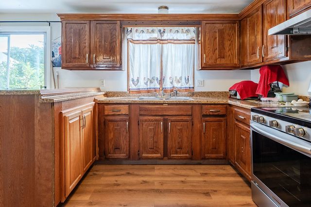81 Petteys Avenue, Providence, RI 02909