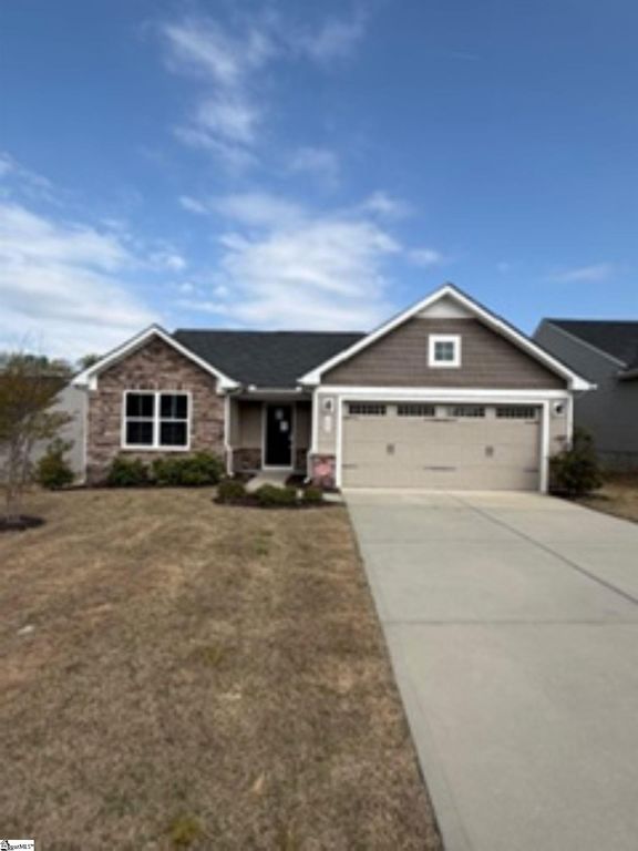 640 Olivia Springs Drive, Spartanburg, SC 29302