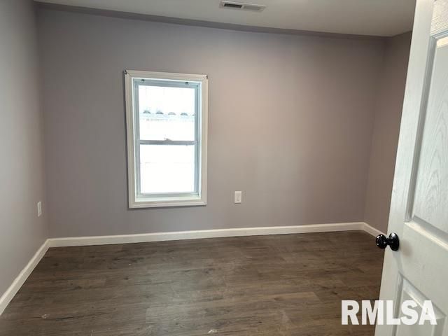 1619 ELMWOOD Street, Jacksonville, IL 62650