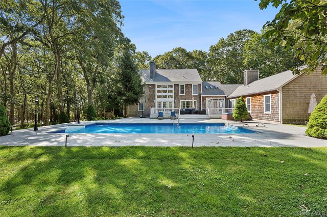532 Blank Lane, Water Mill, NY 11976