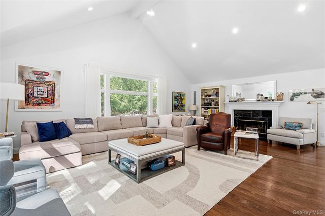 532 Blank Lane, Water Mill, NY 11976