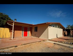 5201 E Patricia Street, Tucson, AZ 85712