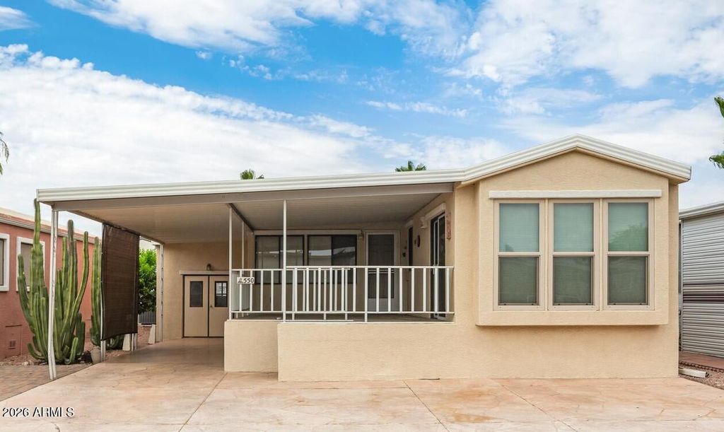 17200 W BELL Road 550, Surprise, AZ 85374 — exterior