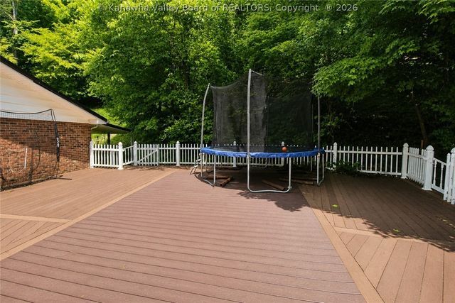 169 Burning Springs Drive, Belle, WV 25015