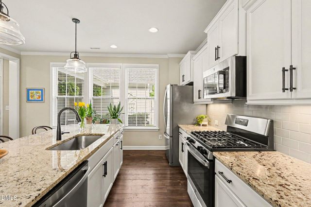 108 Etteinne Garden Lane, Wake Forest, NC 27587