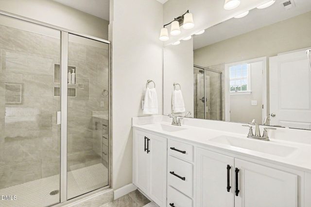 108 Etteinne Garden Lane, Wake Forest, NC 27587