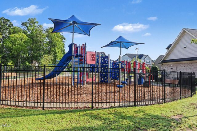 108 Etteinne Garden Lane, Wake Forest, NC 27587