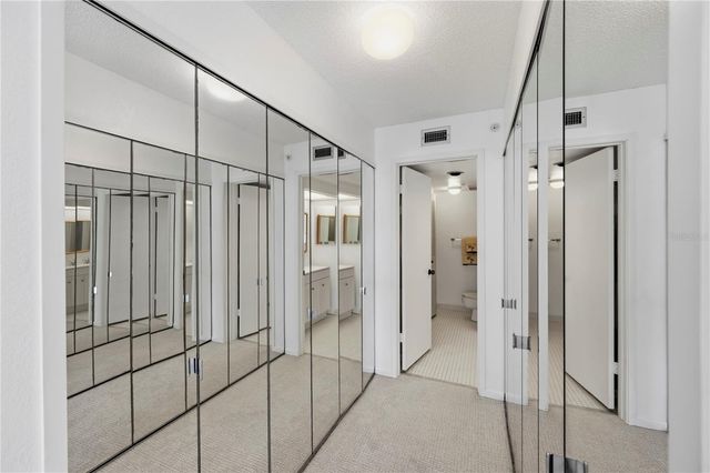 400 ISLAND WAY 411, Clearwater, FL 33767