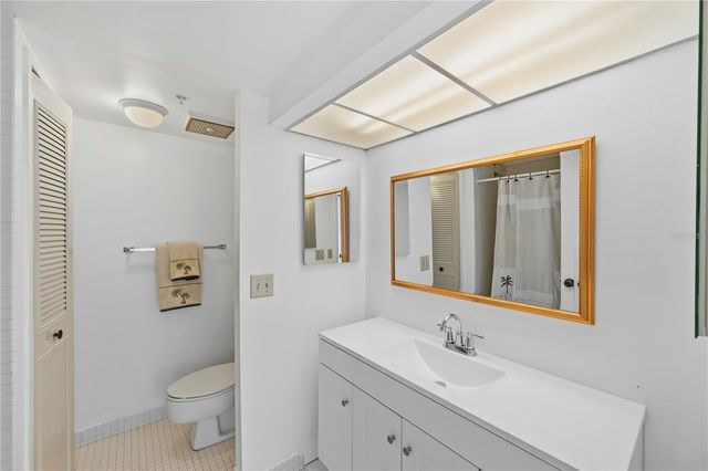 400 ISLAND WAY 411, Clearwater, FL 33767