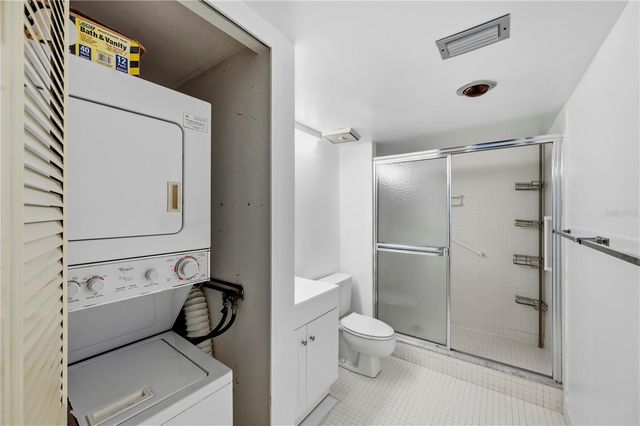 400 ISLAND WAY 411, Clearwater, FL 33767
