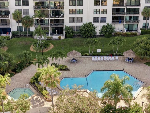 400 ISLAND WAY 411, Clearwater, FL 33767