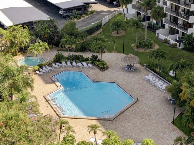 400 ISLAND WAY 411, Clearwater, FL 33767