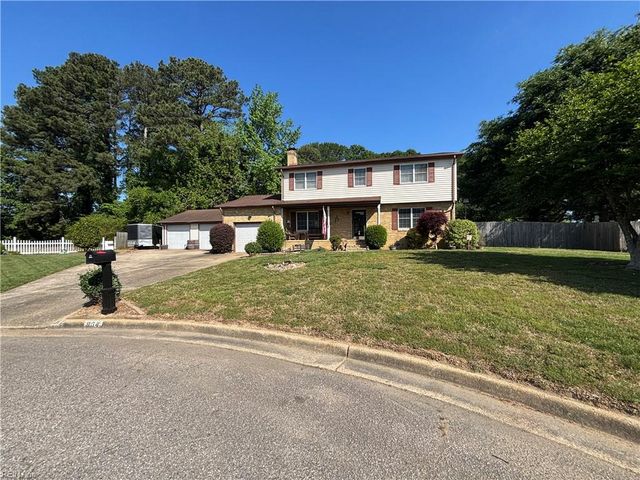 904 Lela LN, Chesapeake, VA 23322