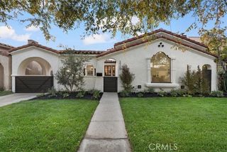 3905 Roxton Avenue, Los Angeles, CA 90008