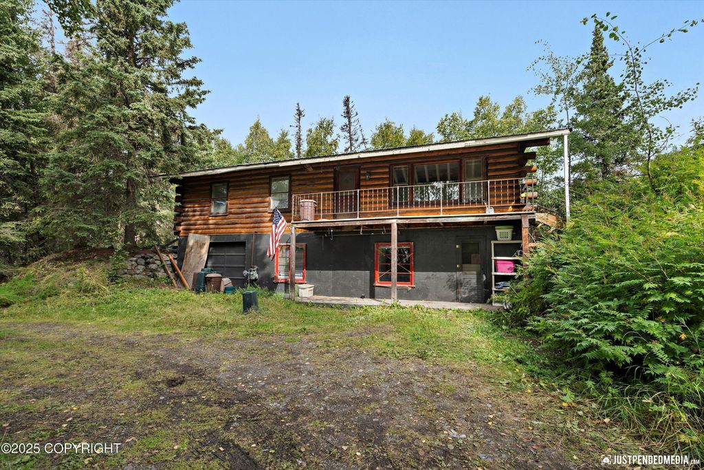 9841 Reliance Drive, Anchorage, AK 99507