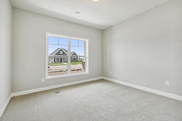 8203 Haywood Drive, Lino Lakes, MN 55014