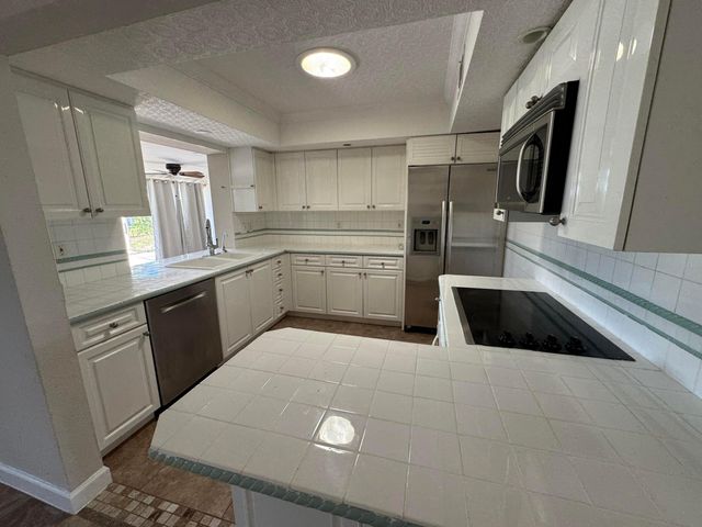 349 NE 31st Street, Boca Raton, FL 33431