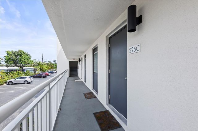 4025 N Federal Hwy 226c 226C, Oakland Park, FL 33308