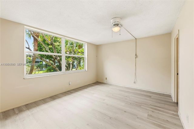 4025 N Federal Hwy 226c 226C, Oakland Park, FL 33308