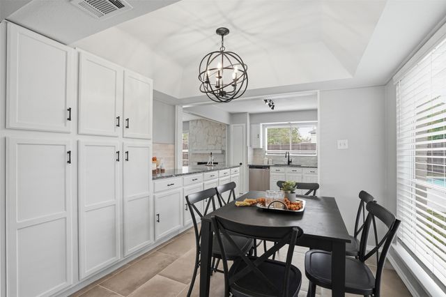 5017 Roundtable Lane, Garland, TX 75044