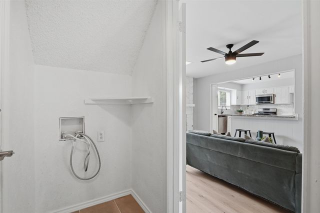5017 Roundtable Lane, Garland, TX 75044