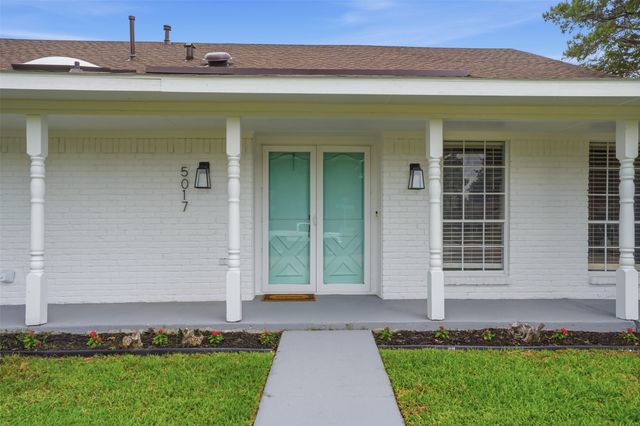 5017 Roundtable Lane, Garland, TX 75044