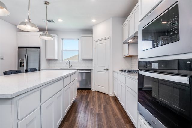 1438 Martingale Lane, Forney, TX 75126