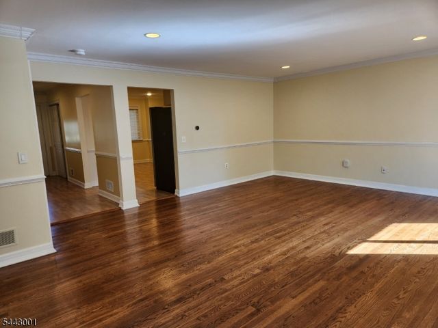 38 Park St 24E E, Florham Park Boro, NJ 07932