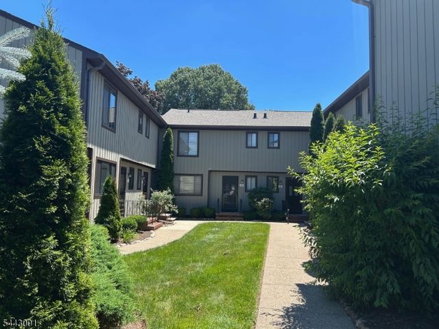 38 Park St 24E E, Florham Park Boro, NJ 07932