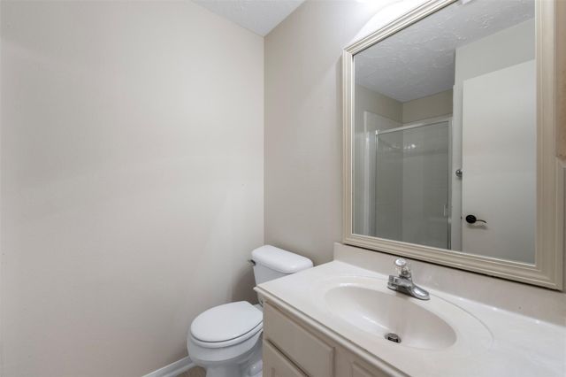 8051 Bay Branch Drive 423, The Woodlands, TX 77382