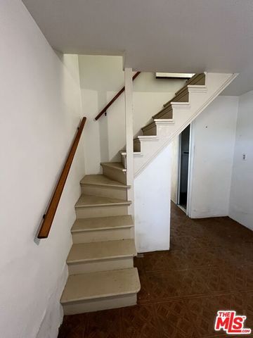 411 Kirby Street, Los Angeles, CA 90042