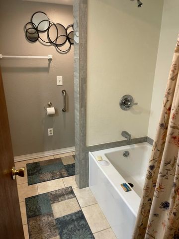 4627 Highway 5, Hartville, MO 65667