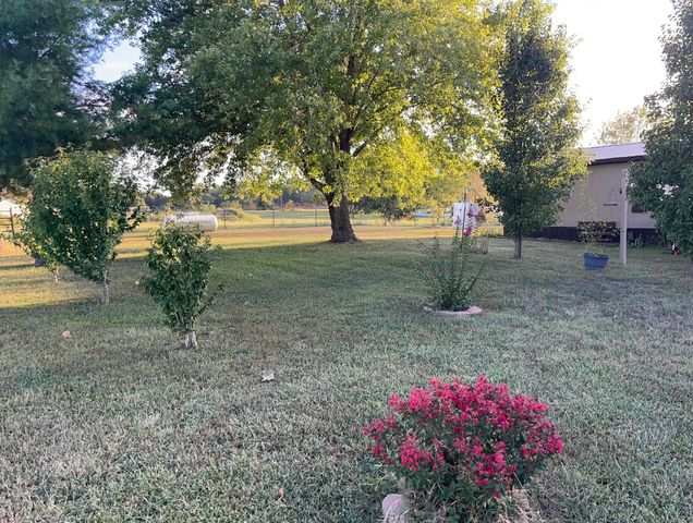 4627 Highway 5, Hartville, MO 65667