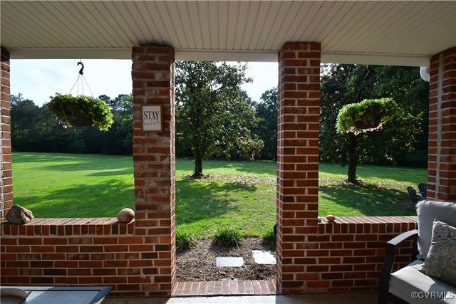 12387 Hanover Courthouse Rd, Hanover, VA 23069