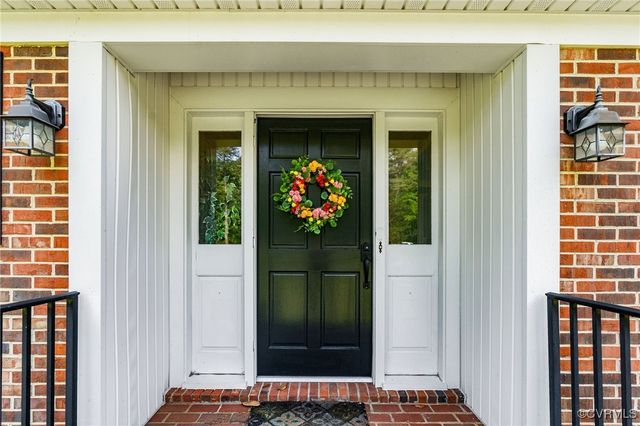 12387 Hanover Courthouse Rd, Hanover, VA 23069