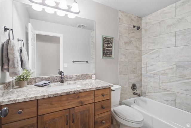 4461 S 1600 W, Roy, UT 84067