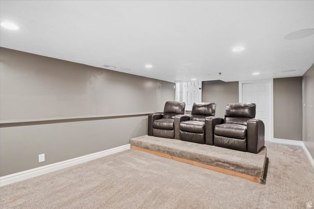 4461 S 1600 W, Roy, UT 84067