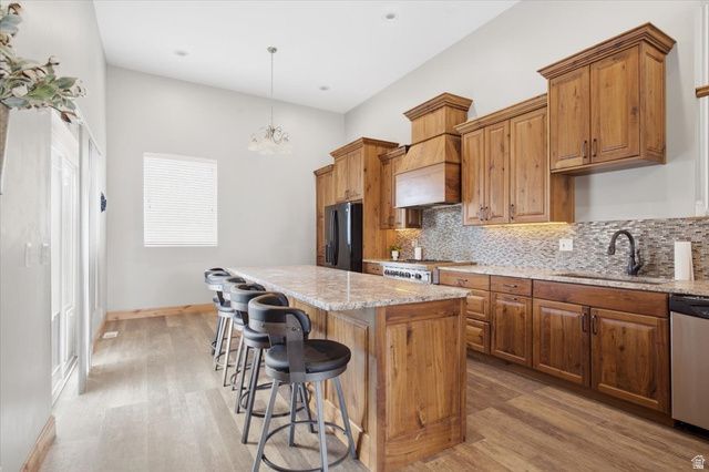 4461 S 1600 W, Roy, UT 84067