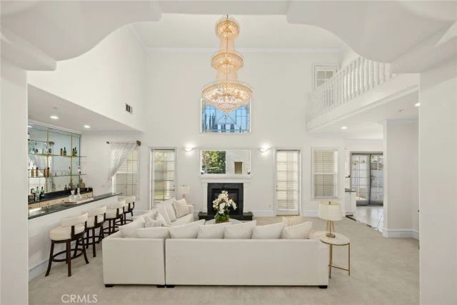 515 W Le Roy Avenue, Arcadia, CA 91007