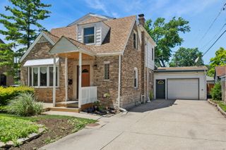 6132 N Overhill Avenue, Chicago, IL 60631