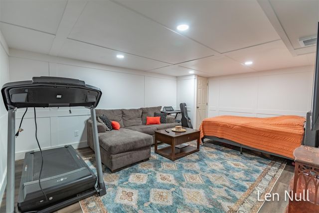 7504 Astronaut Avenue, Jenison, MI 49428