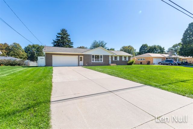 7504 Astronaut Avenue, Jenison, MI 49428